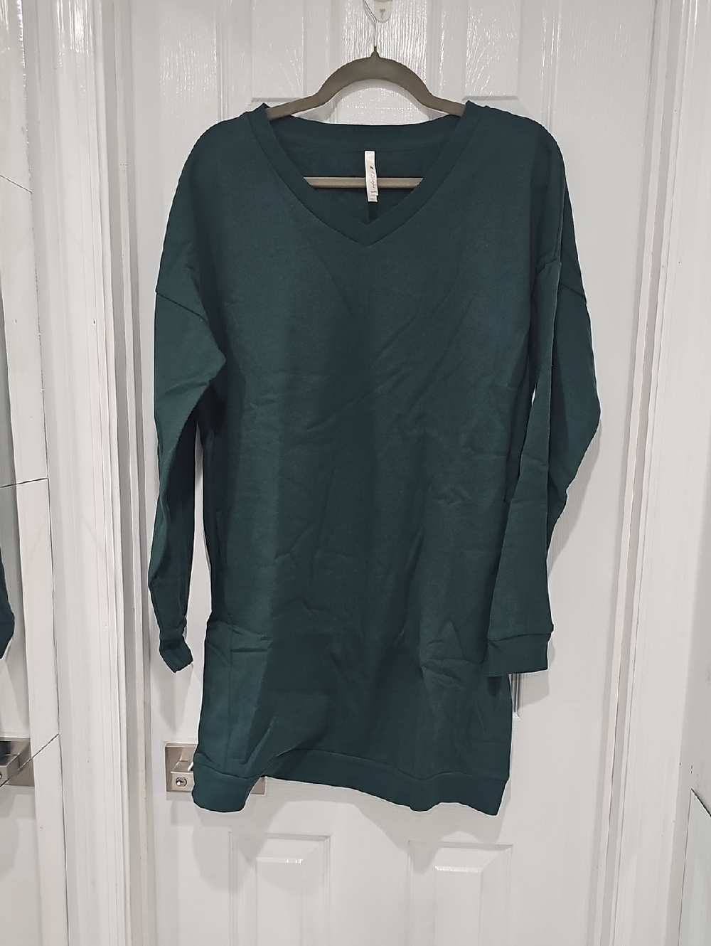 Relaxed V-Neck Longline Sweatshirt With Povkets- Dark Teal
